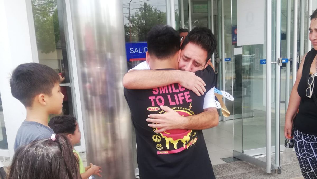 El neuquino que estuvo 20 días en coma y se despertó como campeón del mundo