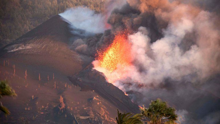 La lava del volcán de La Palma ya tiene efectos en el medioambiente