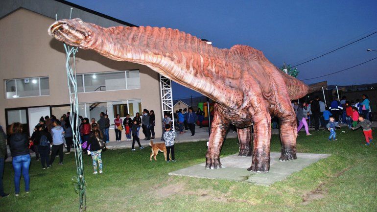 El museo paleontológico fue inaugurado el domingo.