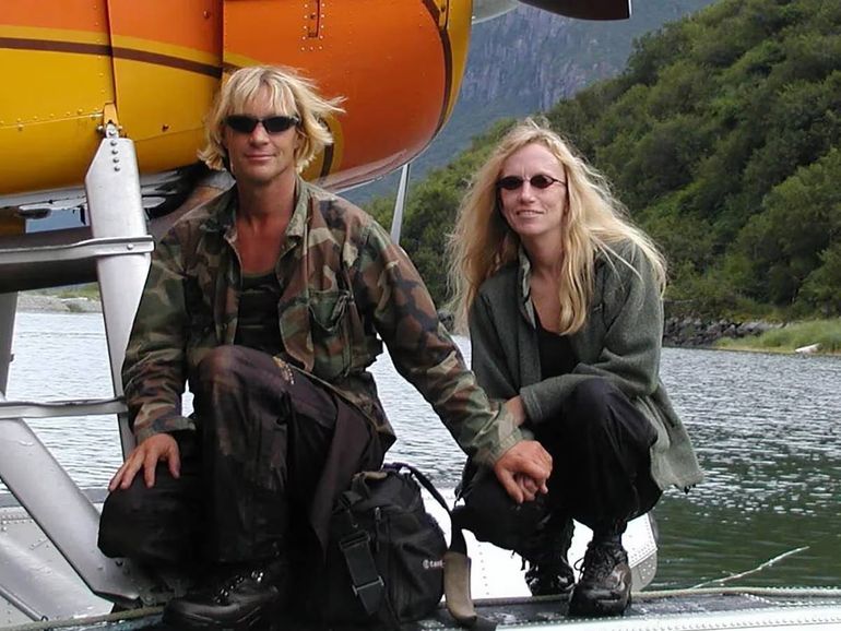 Un oso los devoró, pero antes grabaron la terrorífica escena: ¡Hacete el muerto!