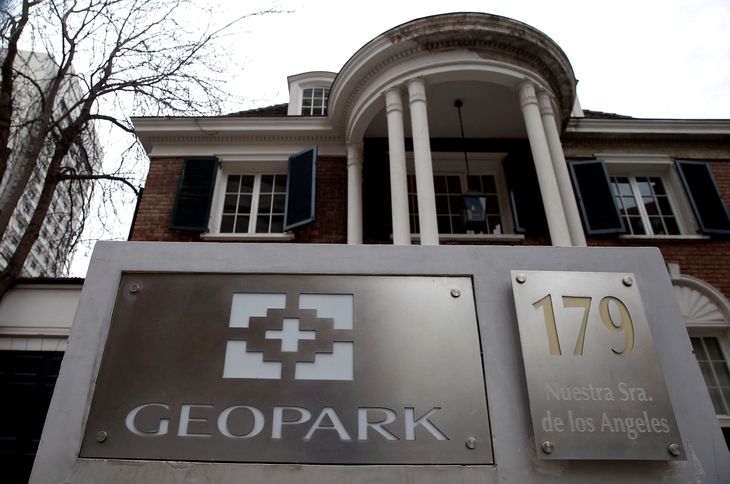 FOTO DE ARCHIVO: Las oficinas de Geopark Ltd son fotografiadas en Santiago, Chile 27 de junio de 2019. REUTERS/Rodrigo Garrido/Foto de archivo FOTO DE ARCHIVO: Las oficinas de Geopark Ltd son fotografiadas en Santiago, Chile 27 de junio de 2019. REUTERS/Rodrigo Garrido/Foto de archivo