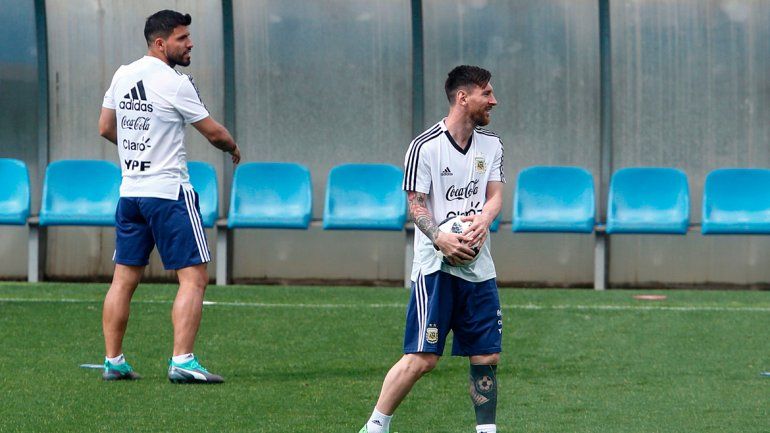 Futuro incierto. El astro rosarino brindó una entrevista en la que habló de los candidatos al Mundial y de su continuidad en la Selección cuando termine el certamen.