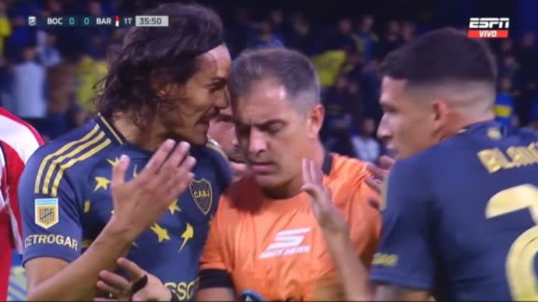 Edinson Cavani furioso contra Echenique