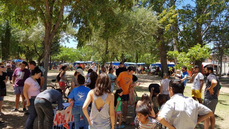 Juntaron firmas para suspender los fuegos artificiales en Plottier