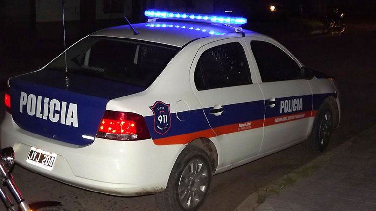 Un policía baleó a su novia: dijo que ella quiso matarse