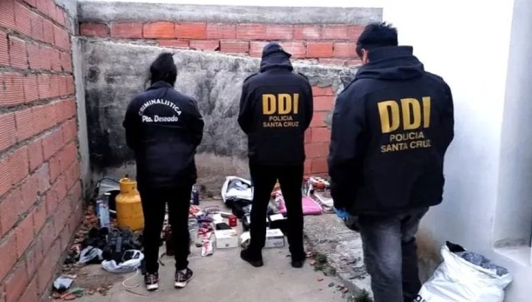La Policía de Santa Cruz durante un operativo. La Policía de Santa Cruz durante un operativo.
