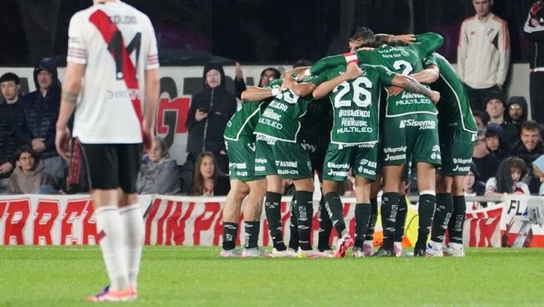 Sin reacción: un flojísimo River perdió con Sarmiento de local y ya lleva cuatro derrotas al hilo