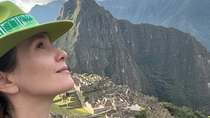 El look de Natalia Oreiro en Machu Picchu junto a Ricardo Mollo y su hijo Atahualpa El look de Natalia Oreiro en Machu Picchu junto a Ricardo Mollo y su hijo Atahualpa