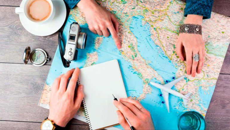 Cómo hacer para viajar por todo el mundo y encima cobrar U$s 30 mil