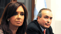 salieron a la luz chats de lopez que revelan la cercania entre lazaro baez y los kirchner salieron a la luz chats de lopez que revelan la cercania entre lazaro baez y los kirchner