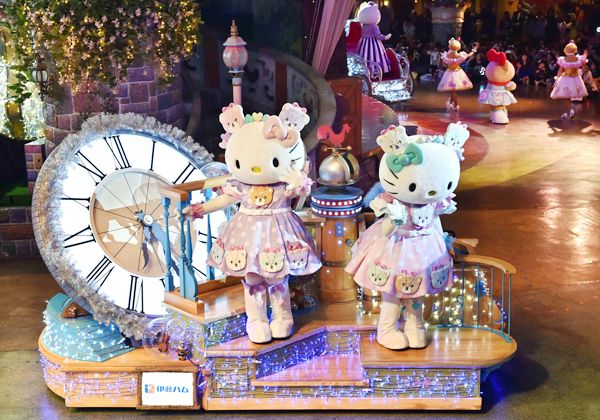 Hello Kitty festejó los 40 a pura fiesta