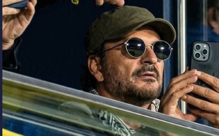 Así lo tratan de mufa a Ricardo Arjona por la derrota de Boca