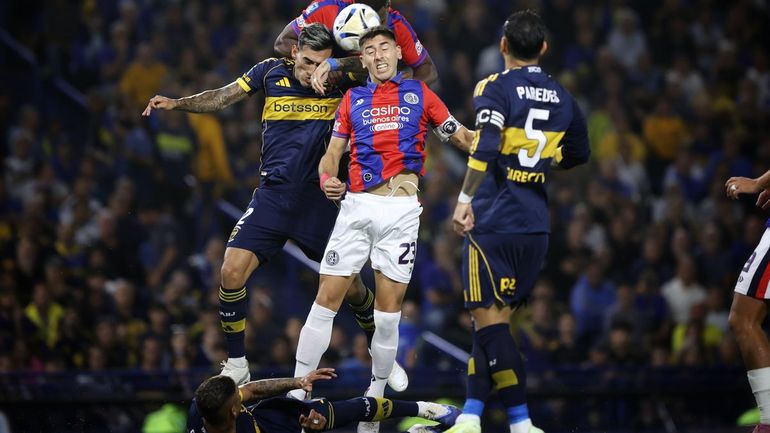El clásico está picante: San Lorenzo se lo empató a Boca, que lo había empezado ganando
