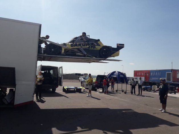 Los autos llegaron a último momento por el contratiempo.