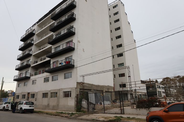 Los departamentos de la calle Avenida Olascoaga y Fran Luis Beltrán. Los departamentos de la calle Avenida Olascoaga y Fran Luis Beltrán.