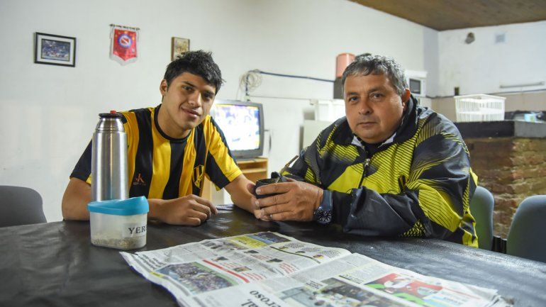 El futbolista y el dirigente (padre e hijo)