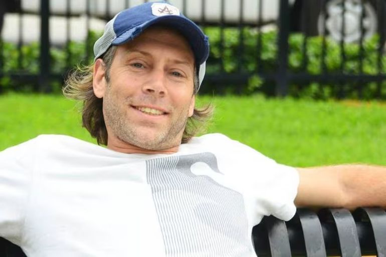 Es uno de los dueños de la droguería Suizo Argentina, empresa familiar apuntada en la investigación iniciada a partir de los audios de Diego Spagnuolo. Es uno de los dueños de la droguería Suizo Argentina, empresa familiar apuntada en la investigación iniciada a partir de los audios de Diego Spagnuolo.