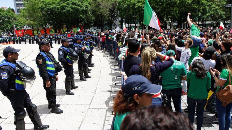 Policías obligados a tratar bien al colectivo LGBT