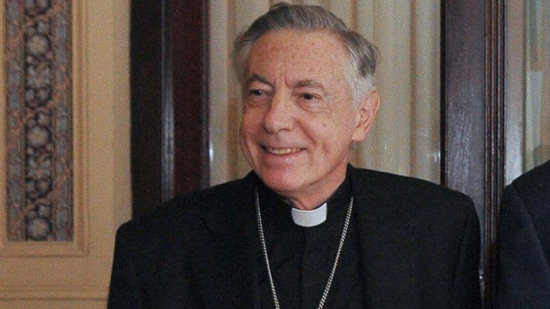 Aguer criticó a Papa Noel: No tiene nada que hacer por estas pampas