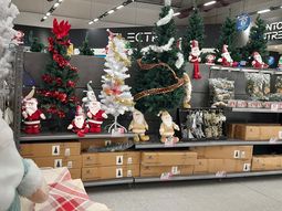 la navidad ya se vive en los supermercados de neuquen y estos son los precios la navidad ya se vive en los supermercados de neuquen y estos son los precios