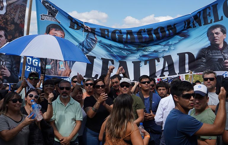 Los petroleros fueron el color del discurso inaugural de Rolando Figueroa