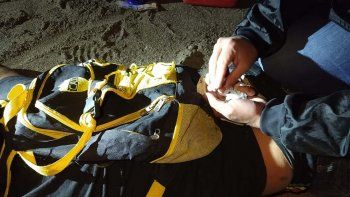 las grutas: los atraparon vendiendo droga en la playa las grutas: los atraparon vendiendo droga en la playa