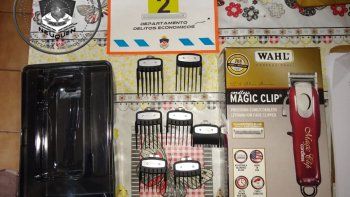 se compro de todo con la tarjeta de una abuela vecina se compro de todo con la tarjeta de una abuela vecina