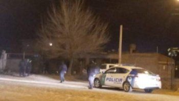 batalla por una casa tomada: dos mujeres fueron golpeadas batalla por una casa tomada: dos mujeres fueron golpeadas