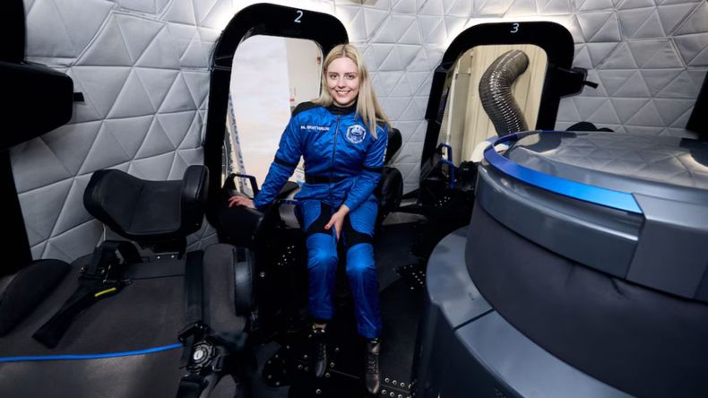 La ingeniera alemana se convirtió en la primera persona usuaria de silla de ruedas en realizar un vuelo suborbital. | LM Neuquen La ingeniera alemana se convirtió en la primera persona usuaria de silla de ruedas en realizar un vuelo suborbital.