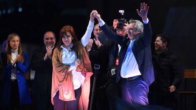 La fórmula Fernández-Fernández cerró campaña y prometió una Argentina federal