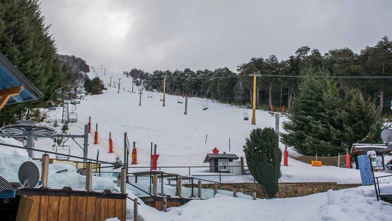 Llega el gran día para los centros de esquí en la cordillera