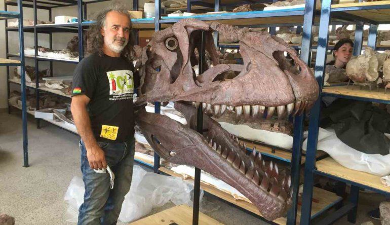 Presentaron A Merexes El Gran Devorador De Dinosaurios 4527