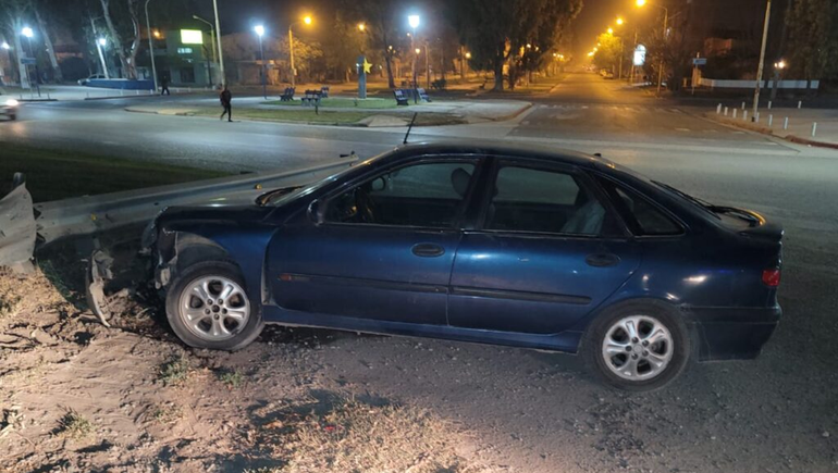 Choque en Ruta 7: una mujer herida y un conductor fugado