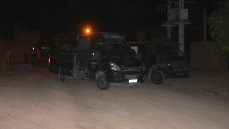 Rincón: secuestran arma, droga y más de 130 mil pesos en un allanamiento