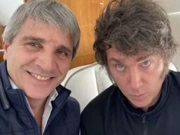 Tanto el ministro Caputo como el presidente Milei aseguran que el dolar no está retrasado.