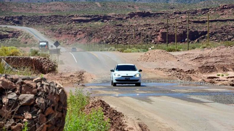 Siete empresas interesadas en la construcción del puente para conectar a Rincón de los Sauces | LM Neuquen Siete empresas interesadas en la construcción del puente para conectar a Rincón de los Sauces