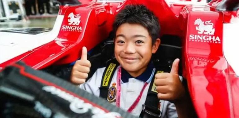 El nene que donó todos sus ahorros a Alfa Romeo y ahora lo patrocina