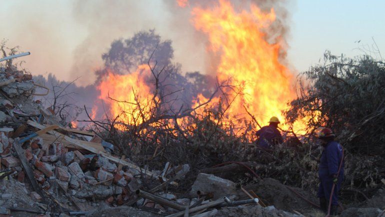 Denuncian que incendiaron un loteo por una vieja disputa de tierras