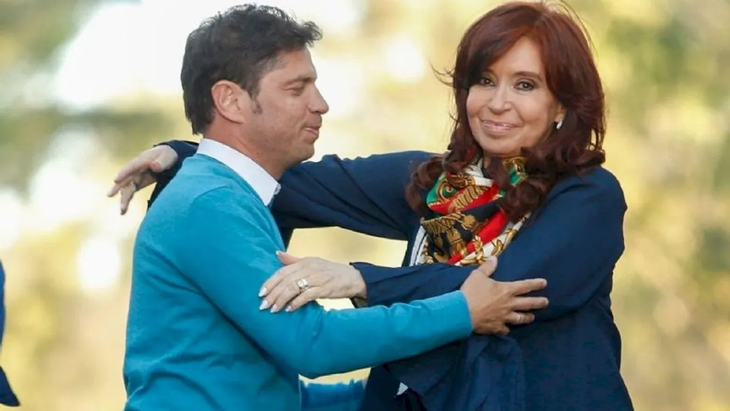 Otros tiempos. Cuando Cristina y Axel todavía mantenían una fluida relación. Hoy todo eso se acabó.