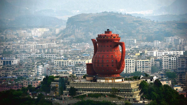 Metian tiene el «monumento con forma de tetera más grande del mundo». Metian tiene el «monumento con forma de tetera más grande del mundo».