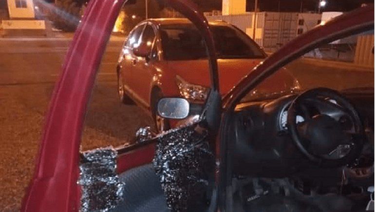 Cutral Co: atacaron una ambulancia y autos del personal de salud