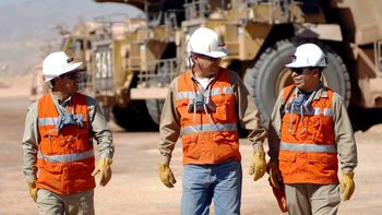 El RIGI impulsa la construcción de nuevos proyectos de cobre, generando miles de puestos de trabajo directos. | LM Neuquen El RIGI impulsa la construcción de nuevos proyectos de cobre, generando miles de puestos de trabajo directos.