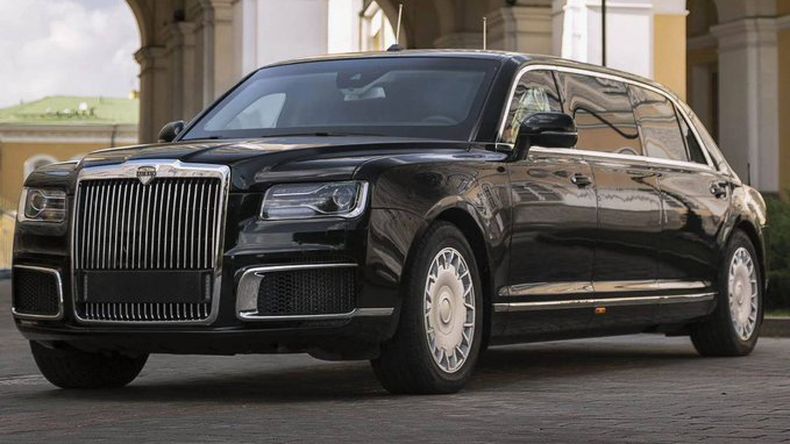 Una limousine Aurus Senat, similar a la que le regaló Putin a Kim Jong Un