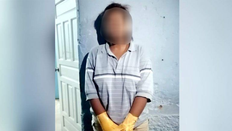 Una mujer citó en un hotel alojamiento a su violador y lo asesinó