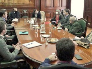 buscan potenciar al sector nuclear de argentina