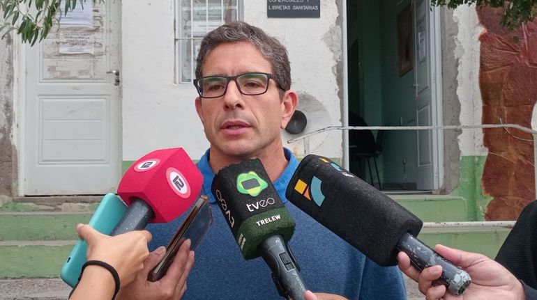 Sebastián Suquía, el jefe de los inspectores municipales de Trelew. Sebastián Suquía, el jefe de los inspectores municipales de Trelew.