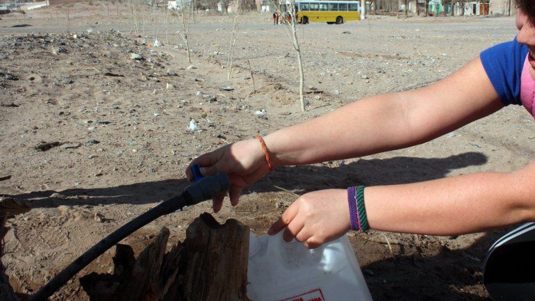 Aseguran que se normalizó la provisión de agua en Toma Norte