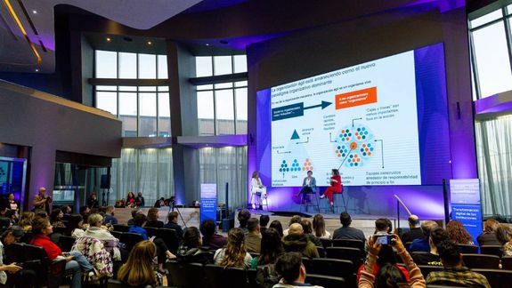 Encuentros 4.0 llega a Neuquén: cómo la Inteligencia Artificial transforma la forma de producir