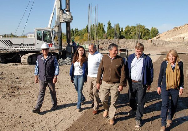 Sapag: Este puente nuevo va a ser integrador de la ciudad