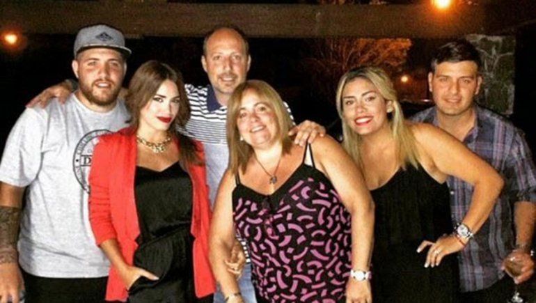 Lali y su familia.